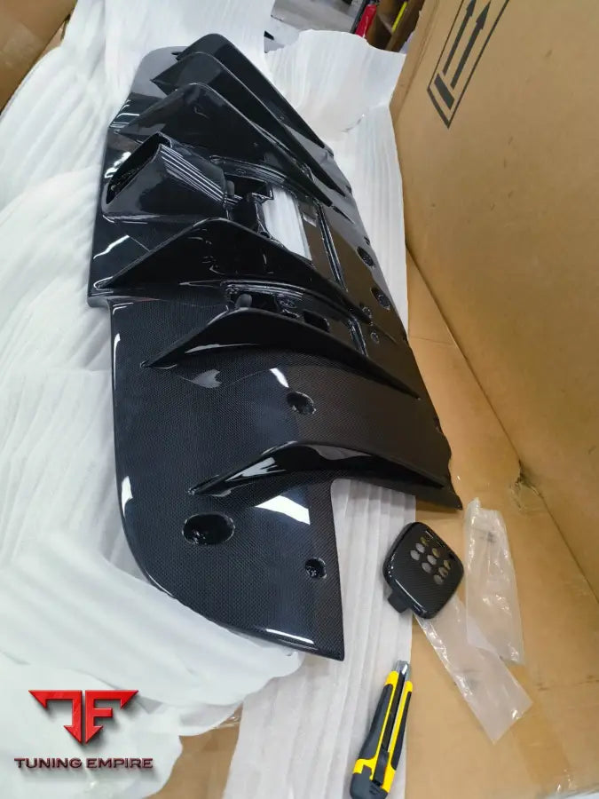 FERRARI 488 CARBON FIBER INTERIOR AND ENGINE BAY PARTS