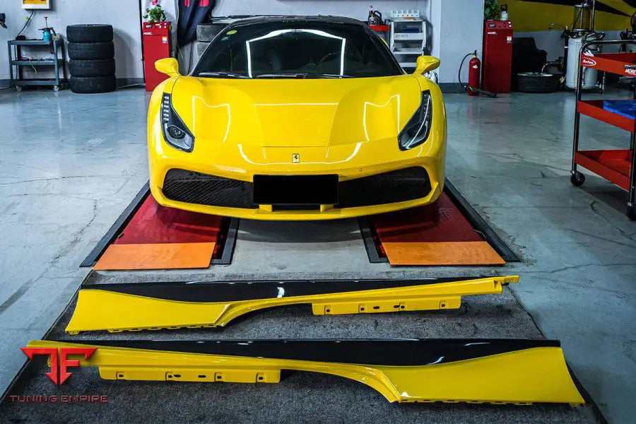 FERRARI 488 GTB SPYDER OE STYLE CARBON FIBER SIDE SKIRTS BSD