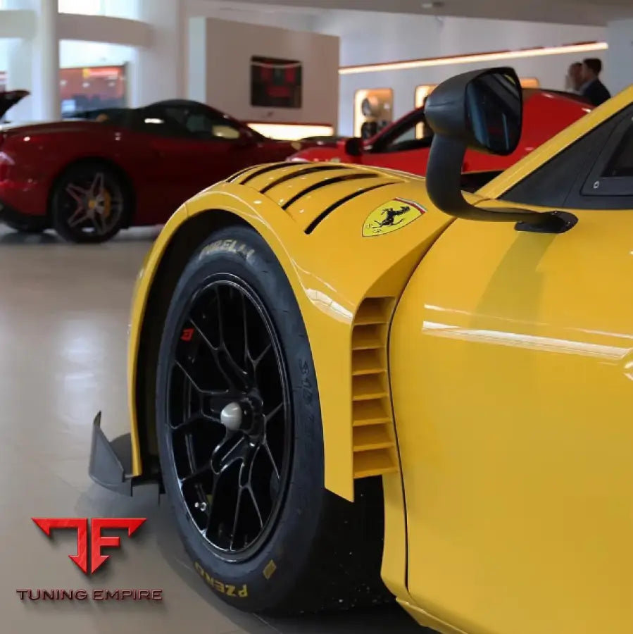 FERRARI 488 GTR R CARBON BODY KIT
