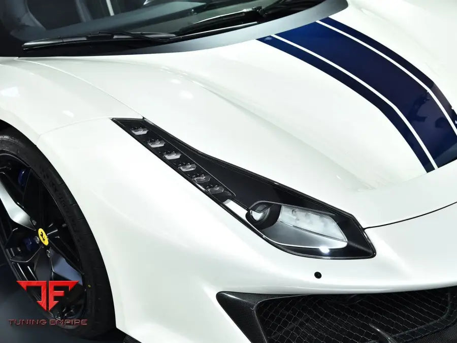 FERRARI 488 PISTA LAMPSHADE AND HEADLIGHT REAR COVER