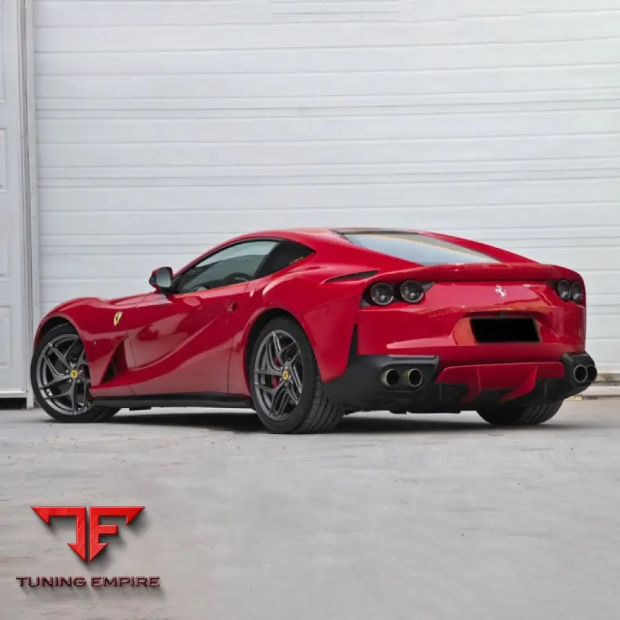 FERRARI 812 OEM DRY CARBON FIBER BODY KIT