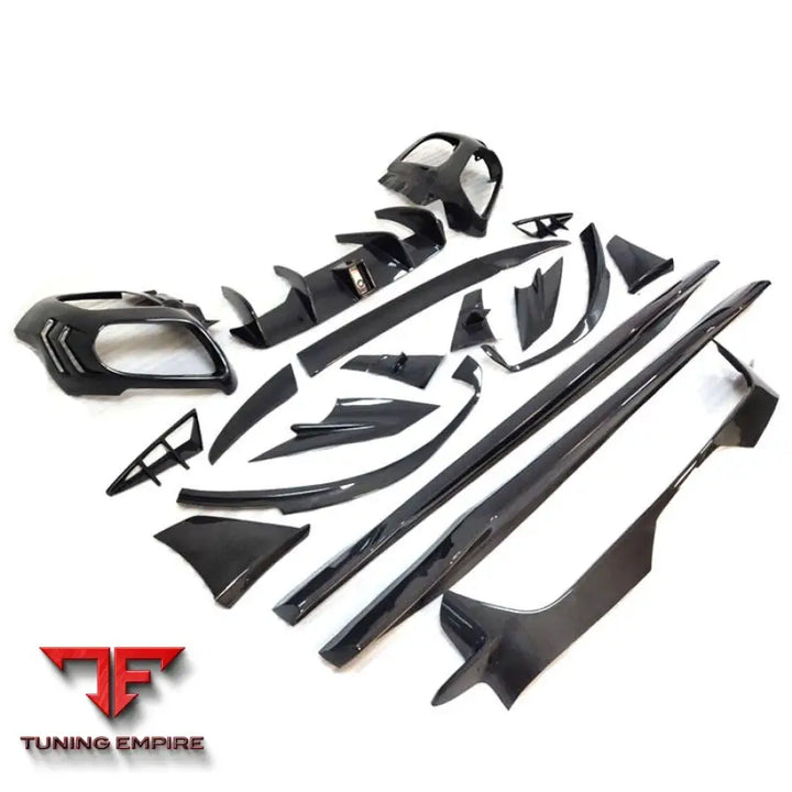 FERRARI 812 SUPERFAST CARBON FIBER PARTS
