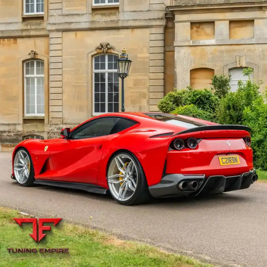 FERRARI 812 SUPERFAST CARBON FIBRE DIFFUSER - CT CARBON