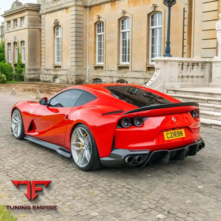 FERRARI 812 SUPERFAST CARBON FIBRE DIFFUSER - CT CARBON