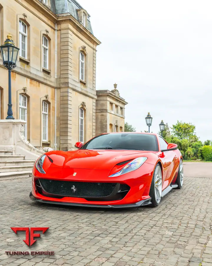 FERRARI 812 SUPERFAST CARBON FIBRE KIT V1 - CT CARBON