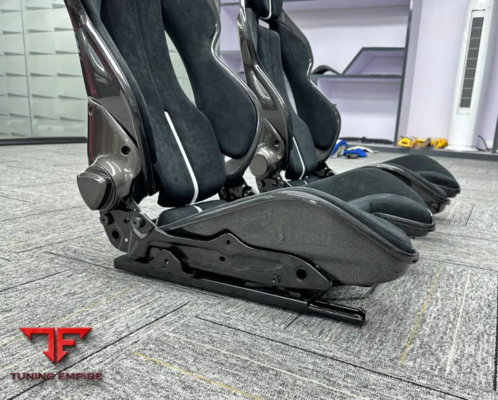 FERRARI CARBON FIBER SEATS - CUSTOM
