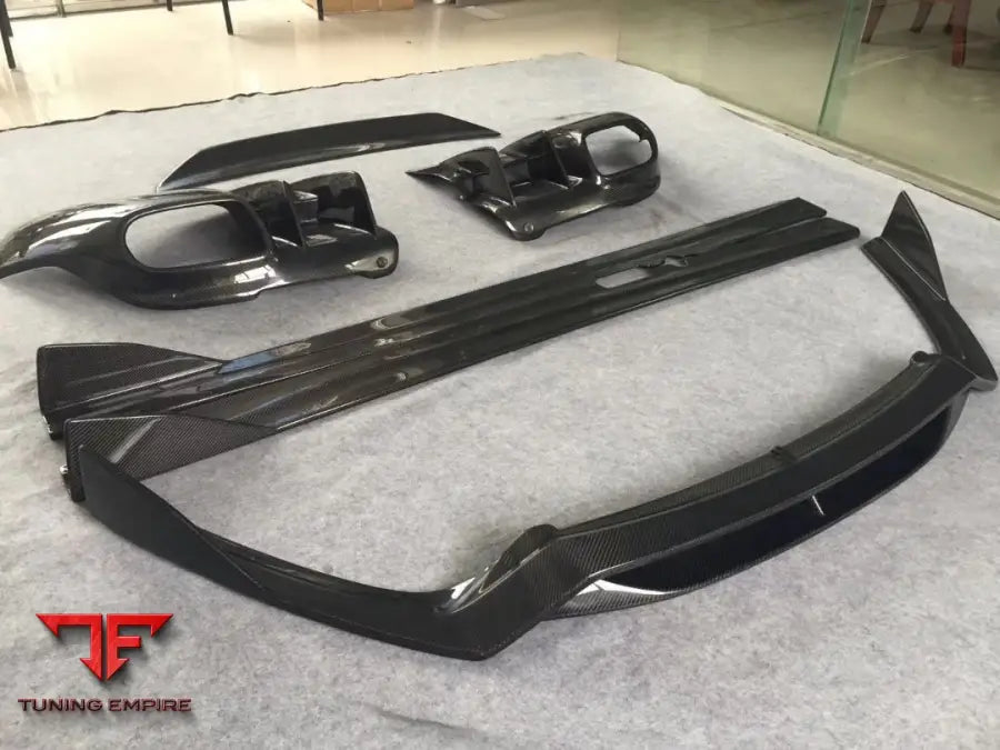 Ferrari F12 TDF Body kit