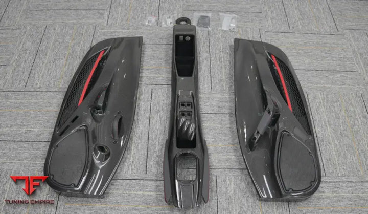 FERRARI F8 OEM CARBON PARTS