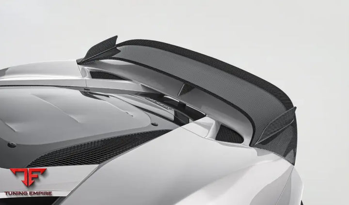 FERRARI F8 CARBON FIBER PARTS