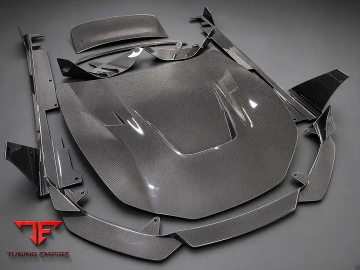 FERRARI FF CARBON PARTS