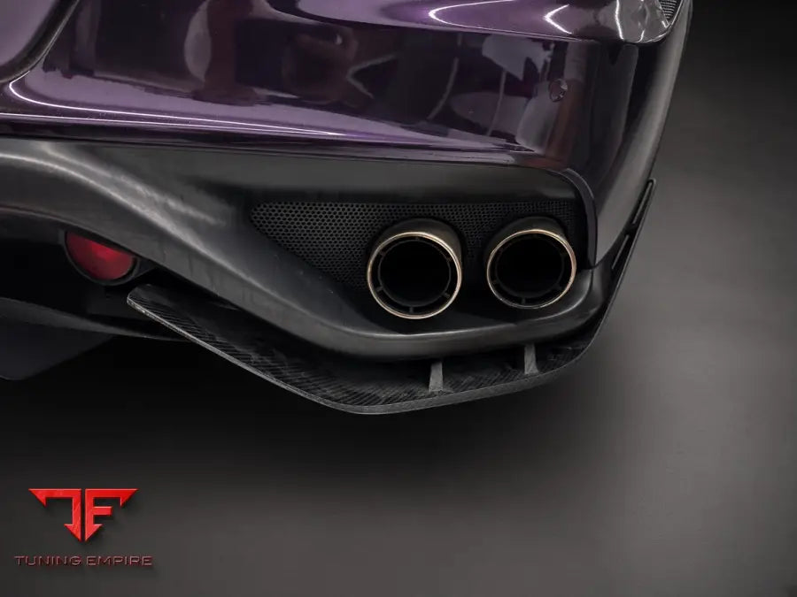 FERRARI FF CARBON PARTS