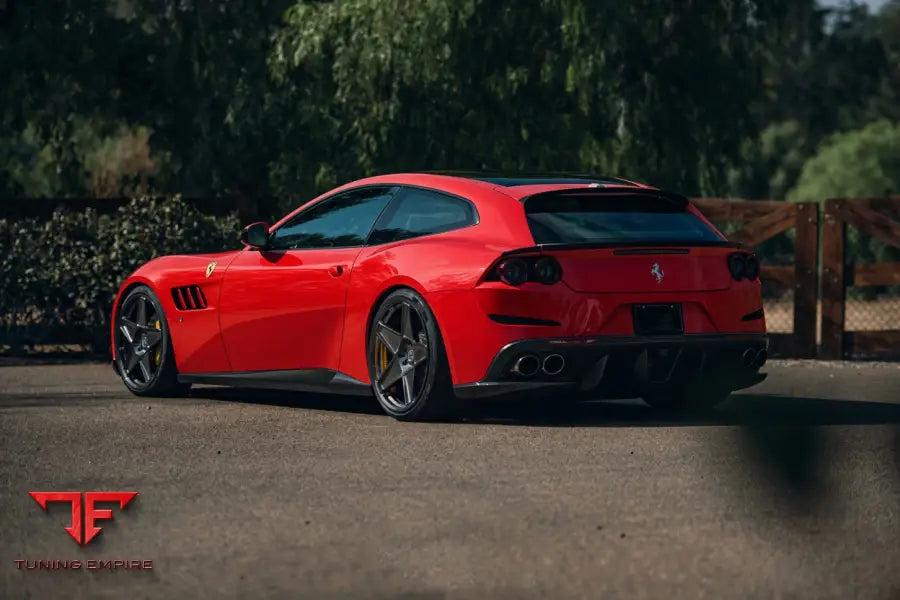 FERRARI GTC4 LUSSO DRY CARBON KIT