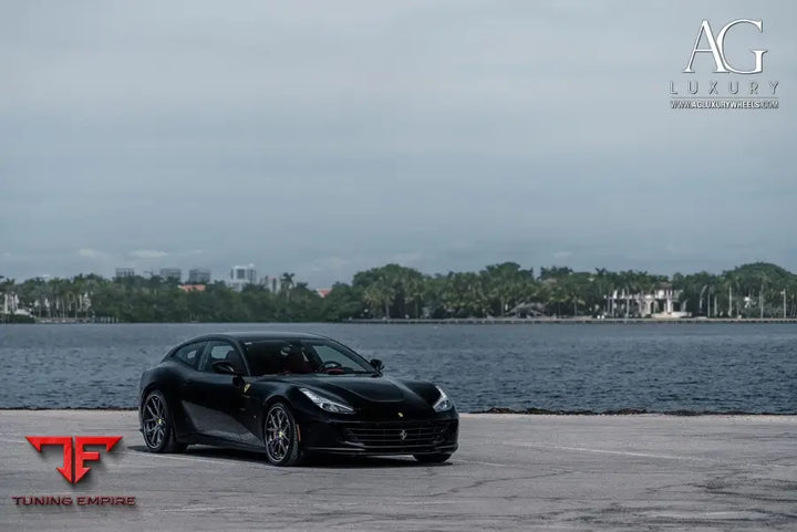 Ferrari Lusso on custom forged wheels