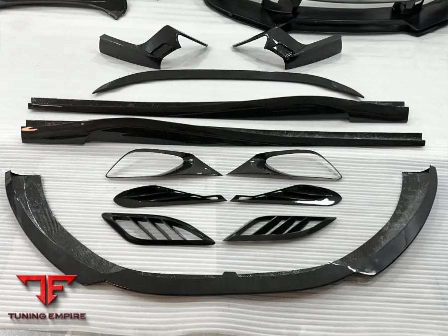 FERRARI PORTOFINO CARBON PARTS