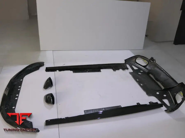 FERRARI ROMA OEM STYLE CARBON FIBER KIT