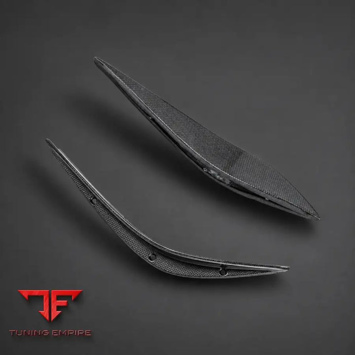 FERRARI SF90 CARBON FIBER KIT