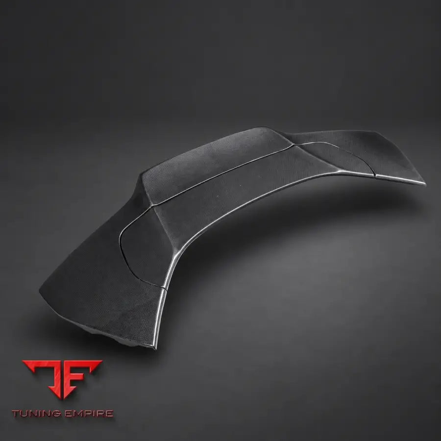 FERRARI SF90 CARBON FIBER KIT