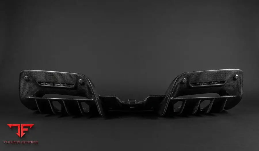 FERRARI SF90 CARBON FIBER PARTS