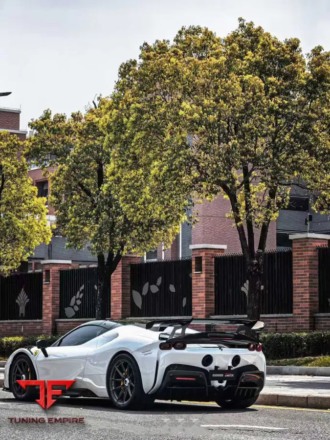 SF90
