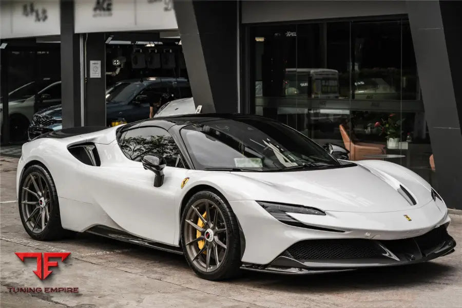 FERRARI SF90 STRADALE OE STYLE AUTOCLAVE CARBON FIBER SIDE SKIRTS BSD