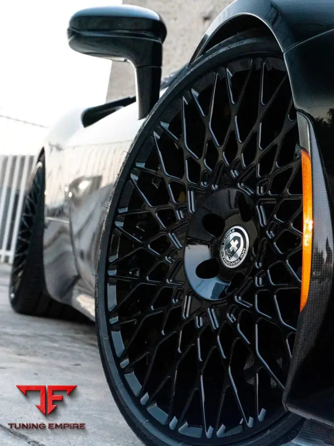 FERRARI SF90 ON CUSTOM FORGED HRE WHEELS