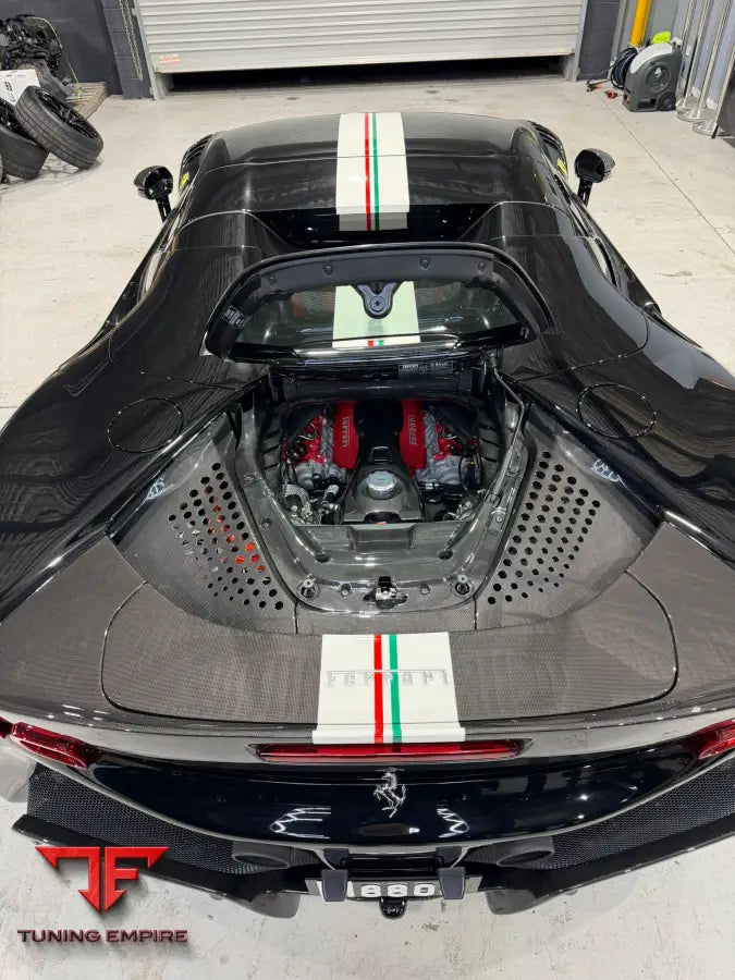 FERRARI SF90 SPIDER ENGINE CARBON COVER SET
