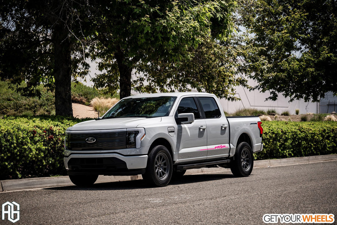 FORD F-150 LIGHTNING on custom forged wheels