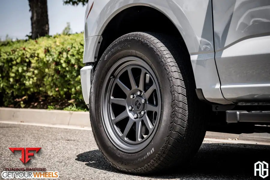 FORD F-150 LIGHTNING on custom forged wheels