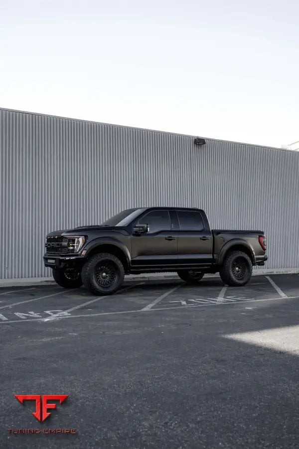 FORD F-150 RAPTOR R FORGED WHEELS AND EXHAUST SYSTEM
