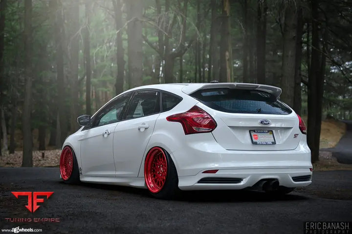 FORD FOCUS ST on custom forged wheels