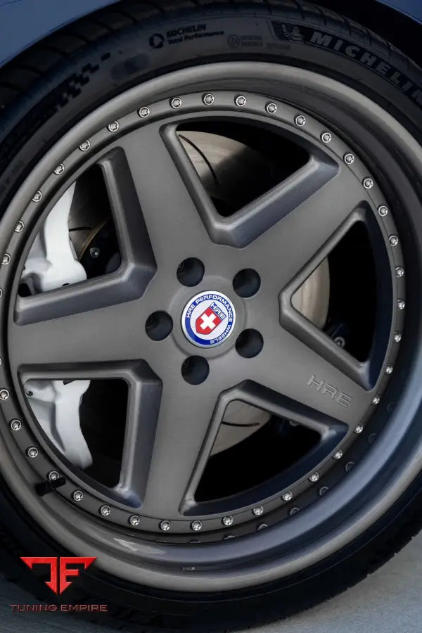 FORD GT FORGED WHEELS AND EXHAUST SYSTEM