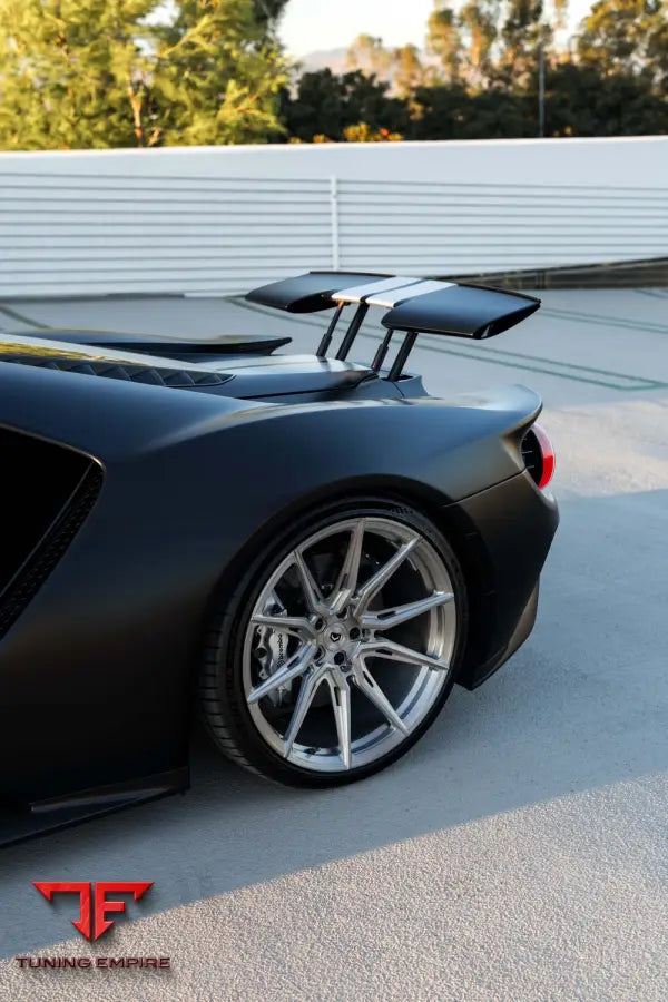 FORD GT FORGED WHEELS AND EXHAUST SYSTEM