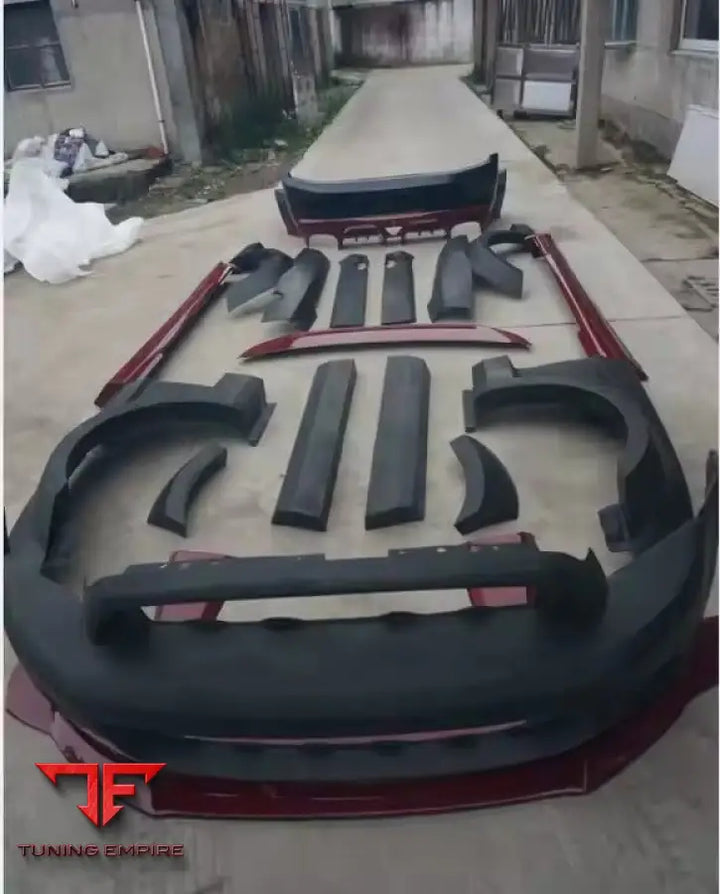 FORD MUSTANG 2010-2013 GT500 CARBON FIBER BODY KIT