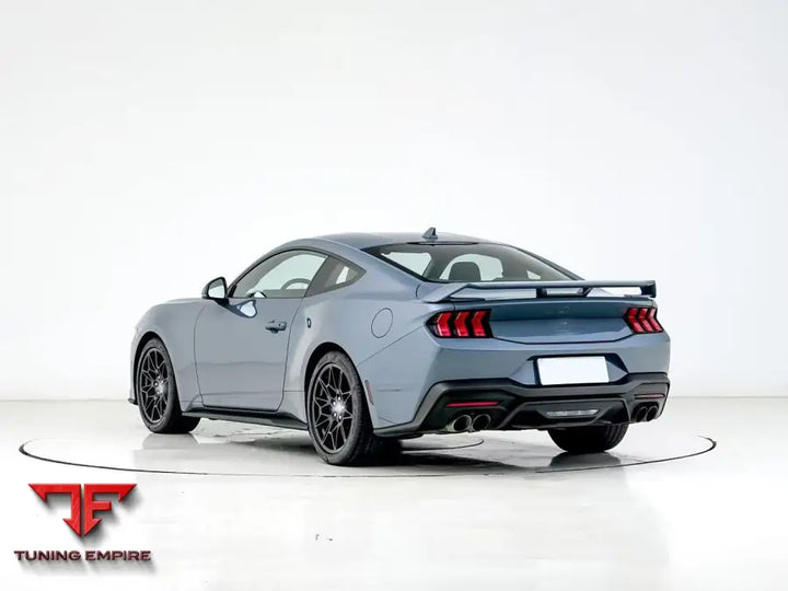 FORD MUSTANG CARBON BODY KIT