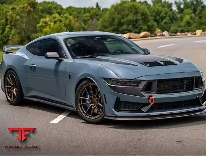 FORD MUSTANG CARBON BODY KIT