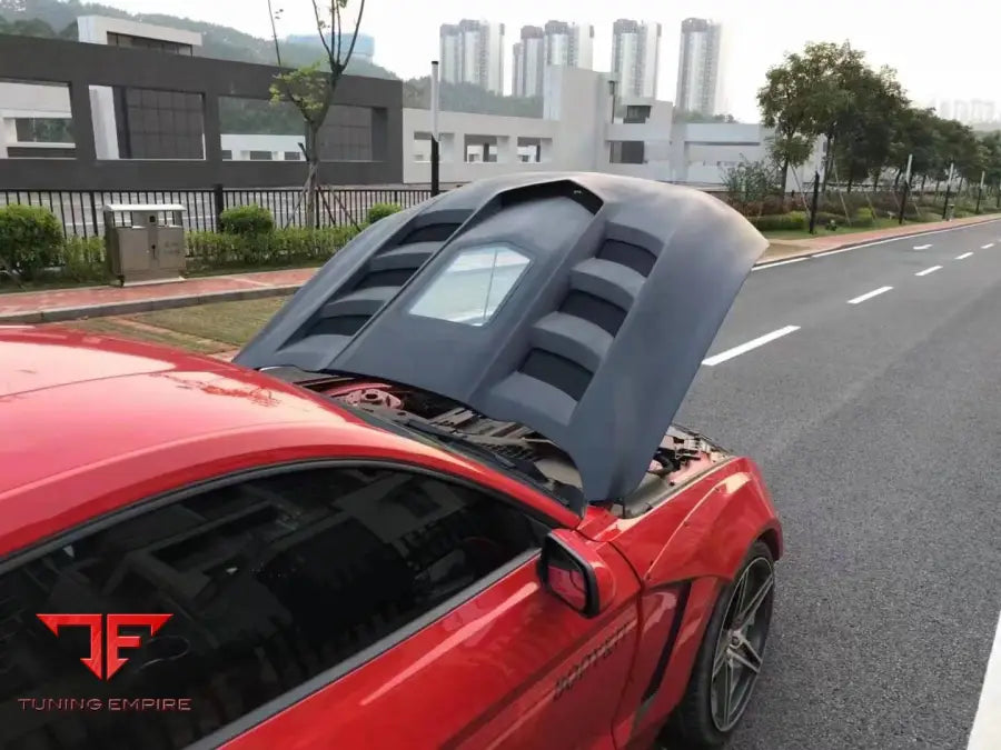 FORD MUSTANG CARBON FIBER BODY KIT
