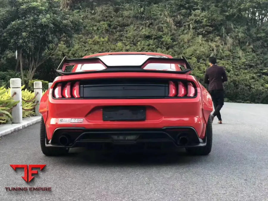 FORD MUSTANG CARBON FIBER PARTS