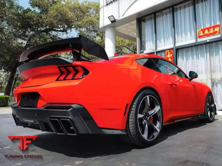 FORD MUSTANG DRY CARBON FIBER PARTS 2026Y