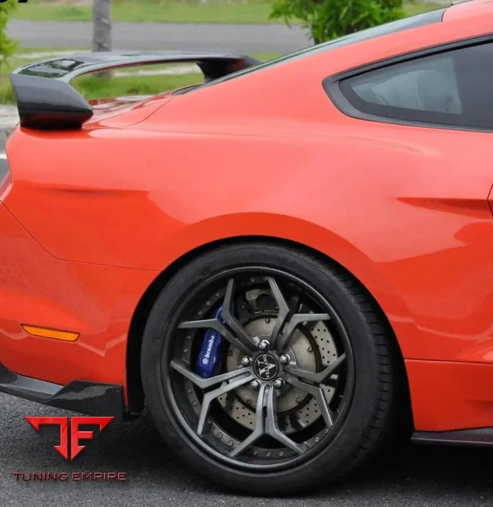 FORD MUSTANG GT CARBON FIBER REAR WING