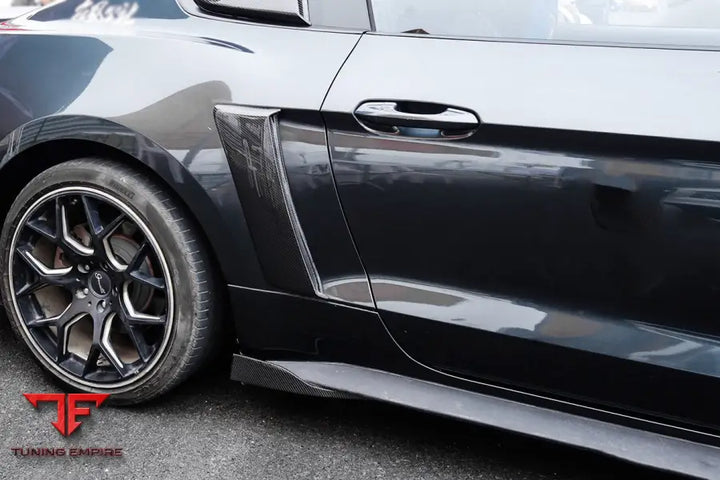 FORD MUSTANG RSH STYLE CARBON FIBER QUARTER PANEL SIDE SCOOPS BSD