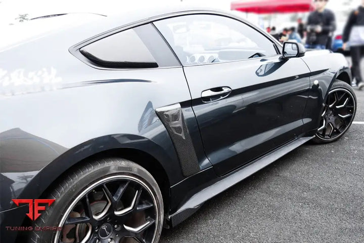 FORD MUSTANG RSH STYLE CARBON FIBER QUARTER PANEL SIDE SCOOPS BSD