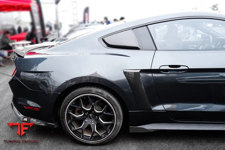 FORD MUSTANG RSH STYLE QUARTER PANEL SIDE SCOOPS BSD