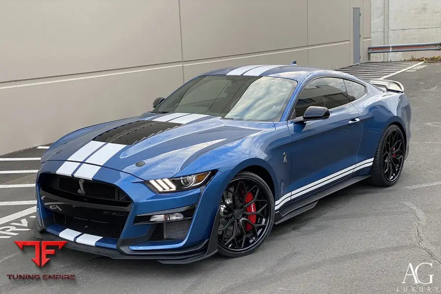 Ford Mustang Shelby GT500 on custom forged wheels