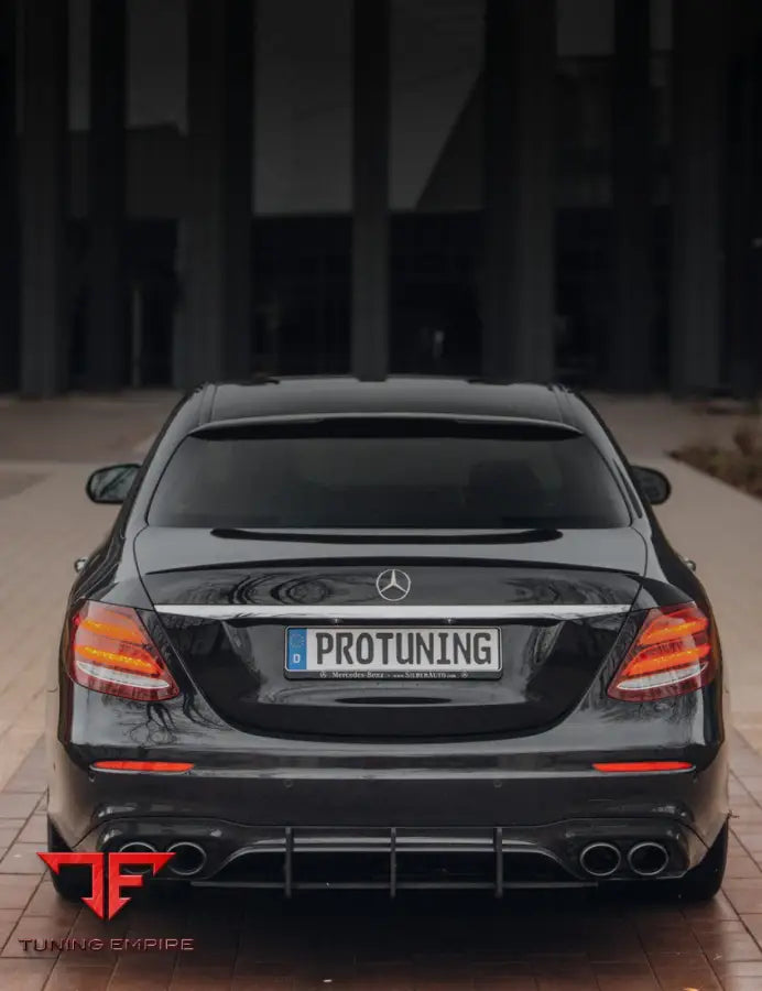 FORGED CARBON SUNBLIND / REAR WINDOW SPOILER FOR MERCEDES W213 - Price on request - Body Kit