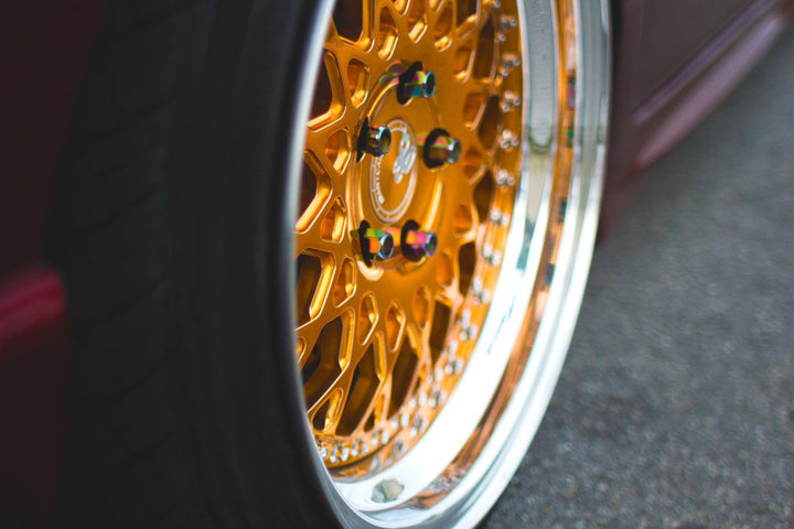 HONDA CIVIC SI COUPE on custom forged wheels
