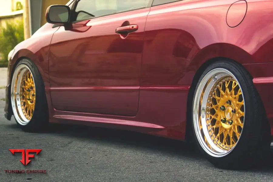 HONDA CIVIC SI COUPE on custom forged wheels