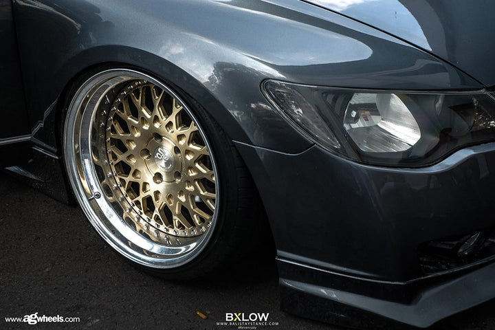HONDA CIVIC SI on custom forged wheels