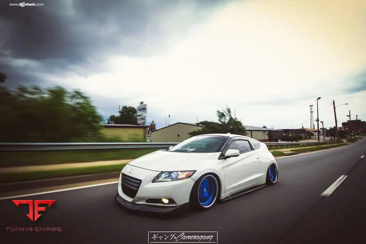 HONDA CRZ on custom forged wheels