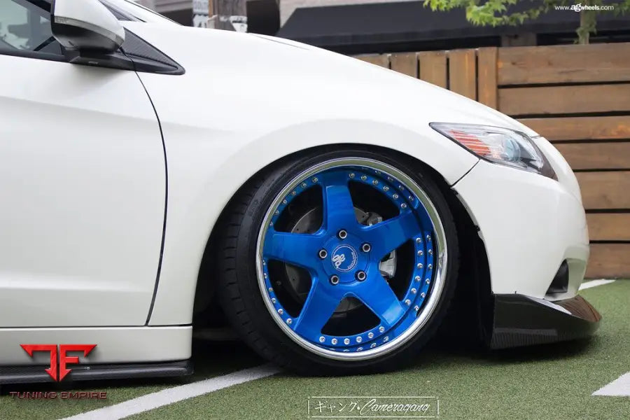HONDA CRZ on custom forged wheels
