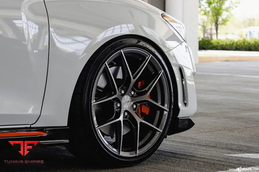 HYUNDAI VELOSTER N on custom forged wheels